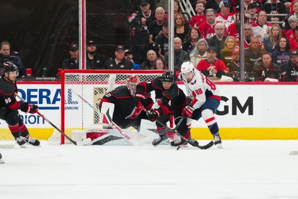 Frederik Andersen’s shutout gains Canes Game 3 win over Caps
