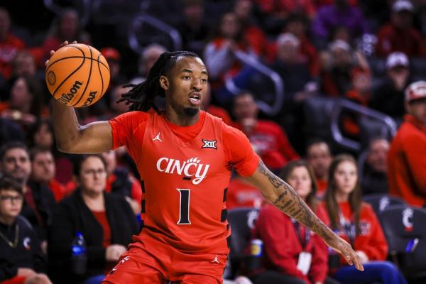 Cincinnati opens vs. W. Carolina, hopes new roster spells return to NCAAs
