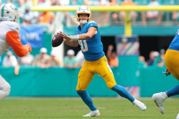 Shorthanded Chargers, Colts take field for bout of AFC division leaders