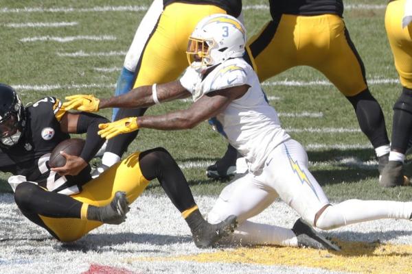 Chargers S Derwin James suspended 1 game for illegal hits thumbnail