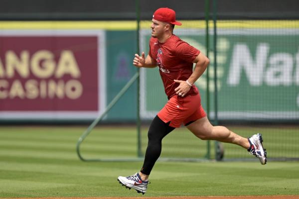Reports: Angels set to activate Mike Trout on Friday