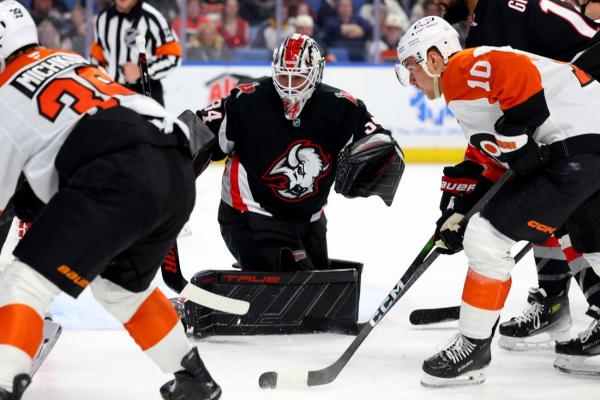 Sabres extend winning streak to 4 with triumph over Flyers