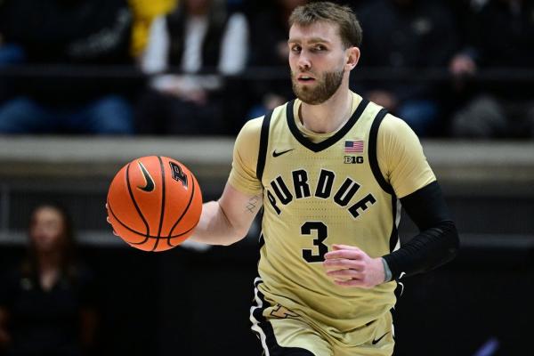 Braden Smith, No. 5 Purdue bid to add to Iowa’s woes