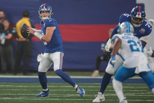 Report: Giants’ Drew Lock to miss time due to hip injury