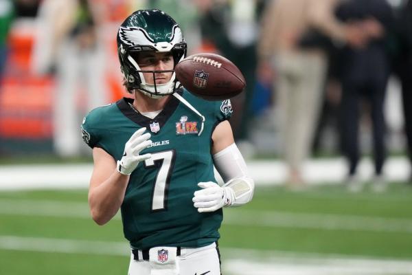 Fifth-year options: Browns pass on commitment to Kenny Pickett