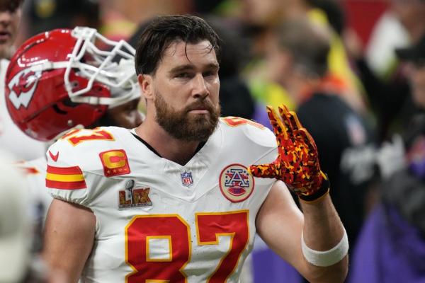 Chiefs TE Travis Kelce taking time to ponder NFL future