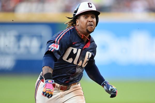Guardians hold off late A’s rally to win for 7th time in eight games