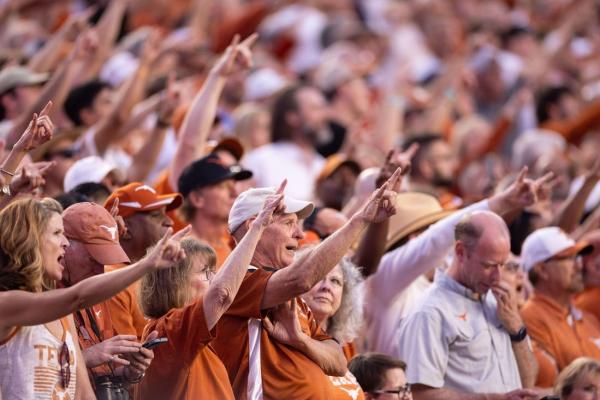 No Texas fans punished for bottle-throwing vs. Georgia