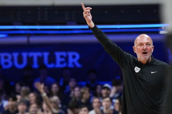 Butler returns home to face struggling Eastern Illinois