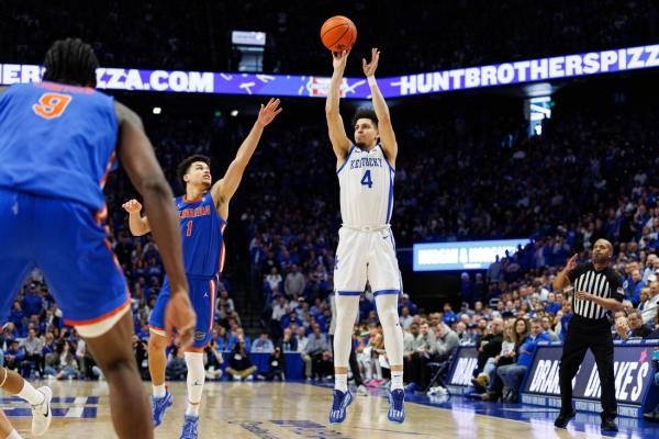 No. 6 Kentucky flying high ahead of first SEC road game at Georgia