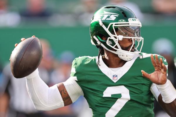 Aaron Glenn, Jets turn to Tyrod Taylor; rookie Brady Cook on deck?