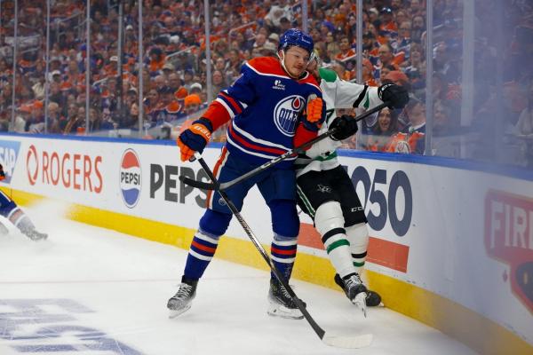 Report: Oilers ink F Trent Frederic to 8-year extension