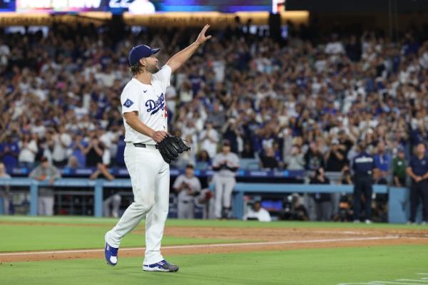 MLB roundup: Dodgers down Giants, seal another playoff bid