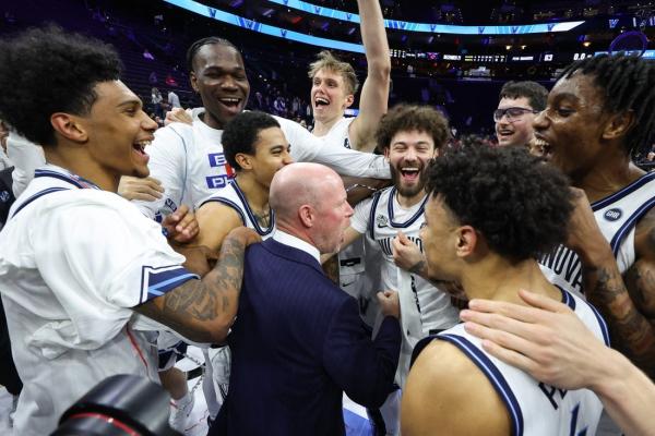 Villanova routs Penn to claim Big 5 Classic championship
