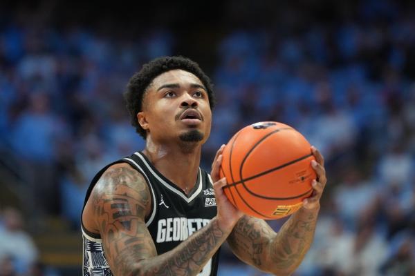 Georgetown stays on campus to battle Saint Peter’s