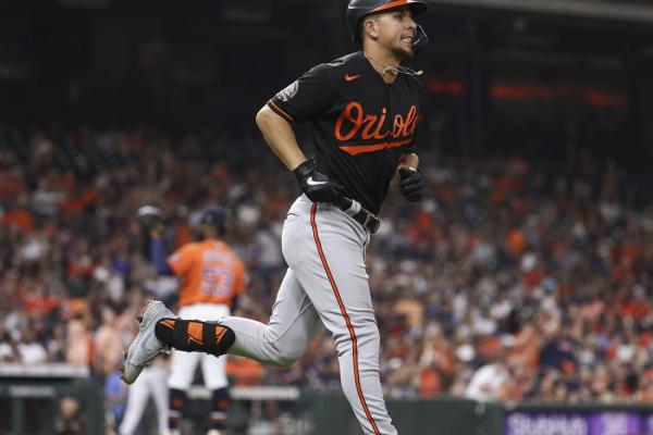 Orioles send INF Ramon Urias to IL, activate RHP Zach Eflin