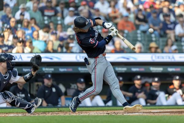Luke Keaschall belts first HR to help Twins defeat Tigers