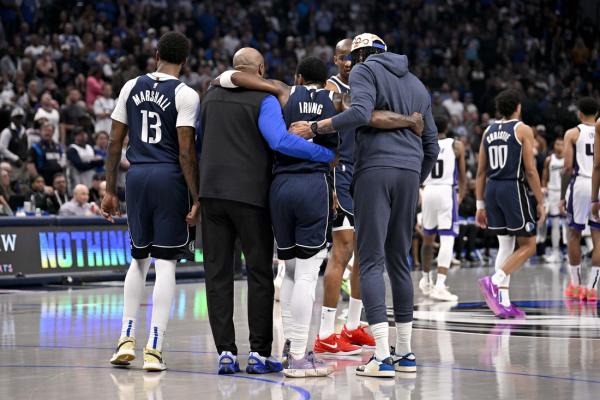 Mavericks G Kyrie Irving (knee sprain) exits vs. Kings