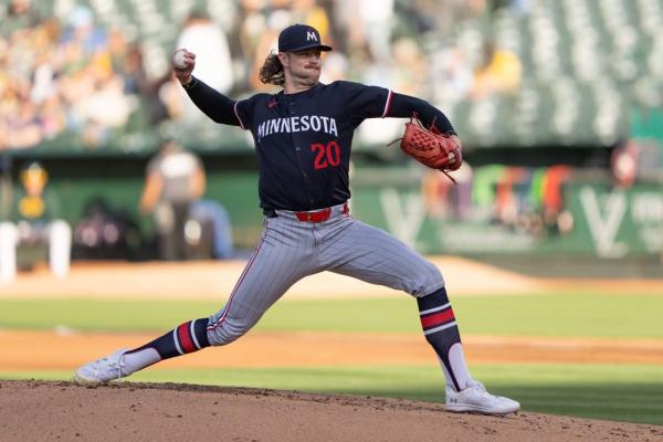 Twins reinstate RHP Chris Paddack from IL to start Monday thumbnail