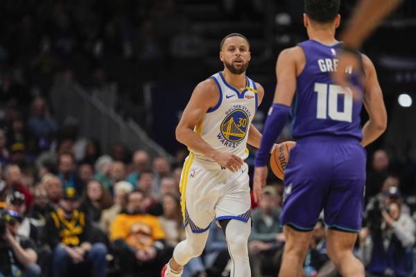 Warriors sail, send Hornets to seventh straight loss