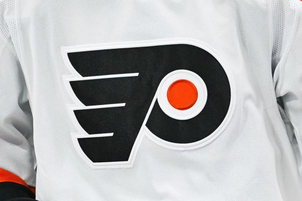 Two-time Cup winner, Flyers former captain Ed Van Impe dies
