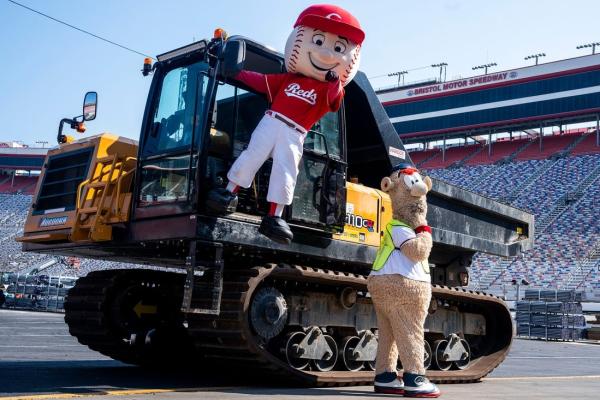 Speedway Classic to break MLB attendance record