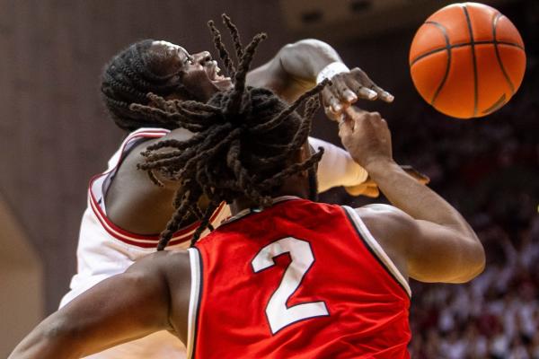 Indiana upends Ohio State, secures bye in Big Ten tourney