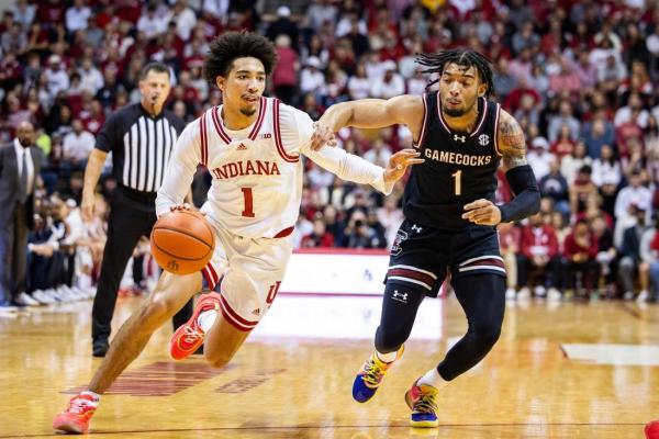 No. 16 Indiana goes great distances to get past South Carolina