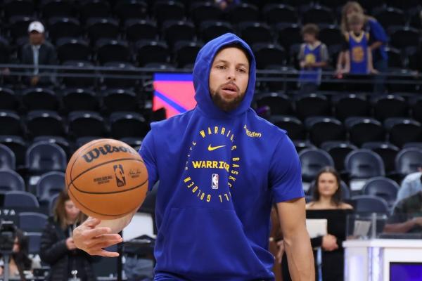 Warriors G Stephen Curry (ankle) out at least 2 games thumbnail