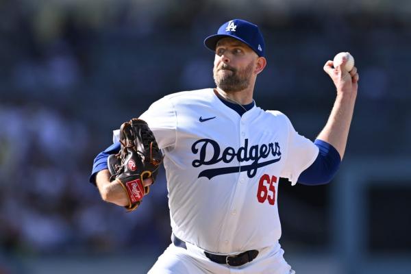 Red Sox acquire LHP James Paxton from Dodgers