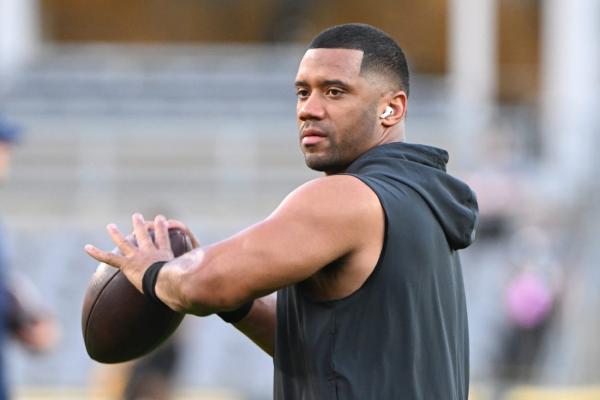 Steelers coach: Russell Wilson to practice fully Wednesday thumbnail