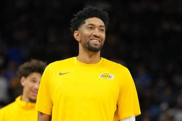 Lakers' Christian Wood (knee) out 8 weeks after setback