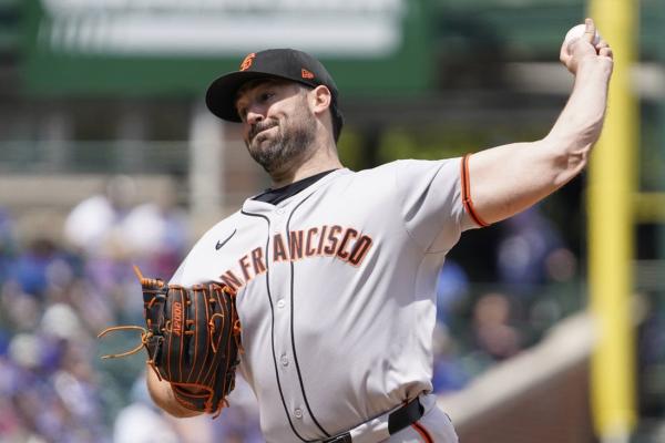 Robbie Ray improves to 5-0 as Giants silence Cubs