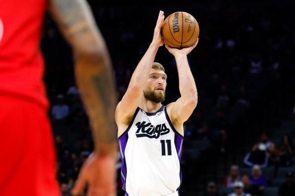 Domantas Sabonis (hamstring) to be reevaluated in one week