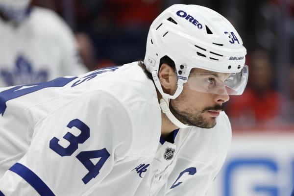 Maple Leafs star Auston Matthews (lower body) deemed day-to-day