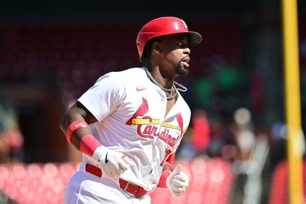 Cardinals break away late to split series with Pirates