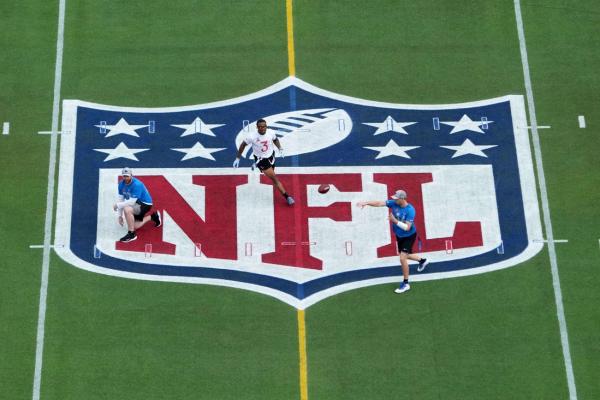 NFL sets 2025 salary cap at $279.2M, a $23.8M jump