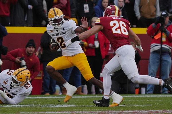Backup QB Jeff Sims leads Arizona State to win at Iowa State