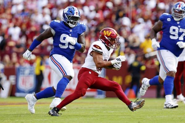 Report: MRI confirms torn Achilles for Commanders' Austin Ekeler