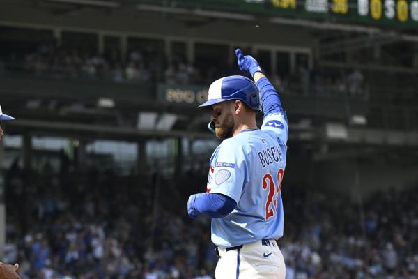 Ian Happ powers Cubs past Rays with 3-hit, 3-RBI game