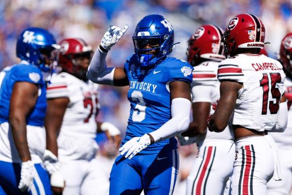 Kentucky LB Alex Afari Jr. chasing neighbor in multi-continent football pursuit