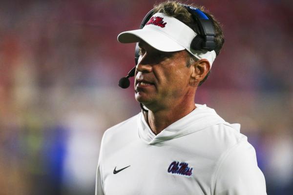 Report: LSU courting Lane Kiffin, flies family to Baton Rouge