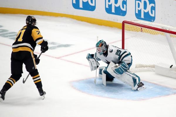 Evgeni Malkin pots shootout winner as Penguins top Sharks