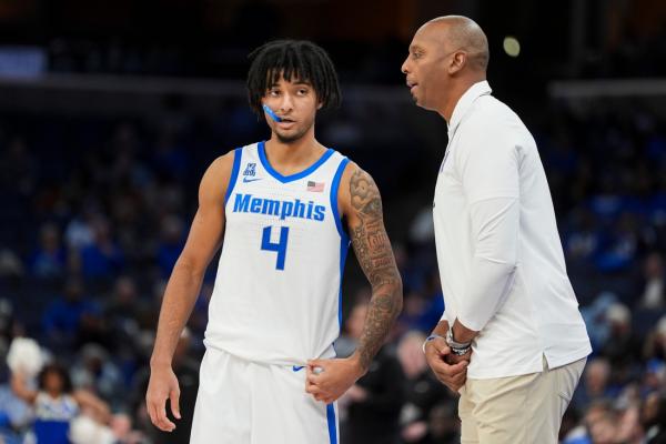 No. 14 Memphis aims to build on AAC lead vs. Wichita State