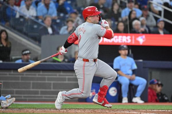 TJ Friedl's three hits, homer help Reds top Blue Jays thumbnail