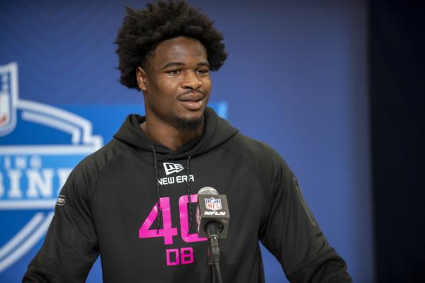 South Carolina S Nick Emmanwori predicts 4.3 40 at combine