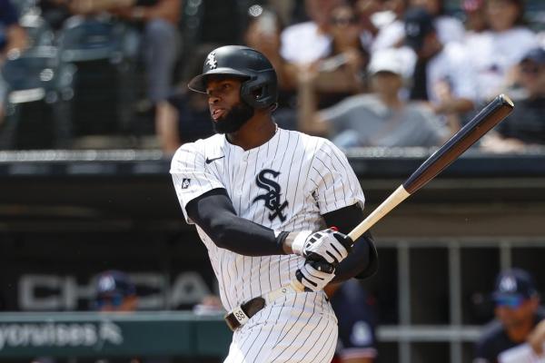White Sox place Luis Robert Jr. (hamstring) back on IL