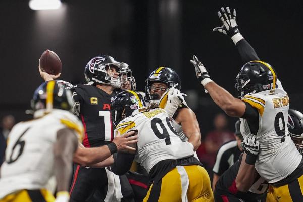 Falcons drop opener; Kirk Cousins, Raheem Morris turn page to Philly thumbnail