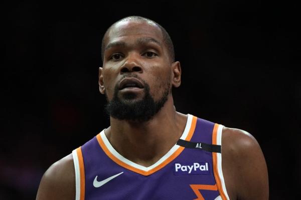 Report: Suns weighing Kevin Durant trade options