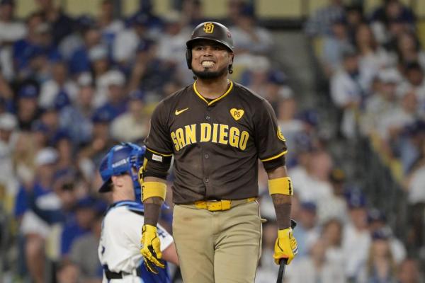 Report: Luis Arraez, Padres settle at $14M for 2025